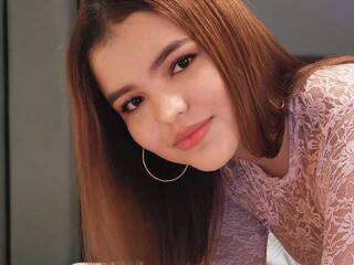 Ερωτική συνομιλία μέσω βίντεο DakotaJade