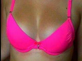 Ερωτική συνομιλία μέσω βίντεο danetta