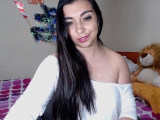 Φωτογραφίες Danna-lee hello guysMerry Christmas #new#milf#latina#cum#squirt#colombia#anal#feet#asian#shaved#oil