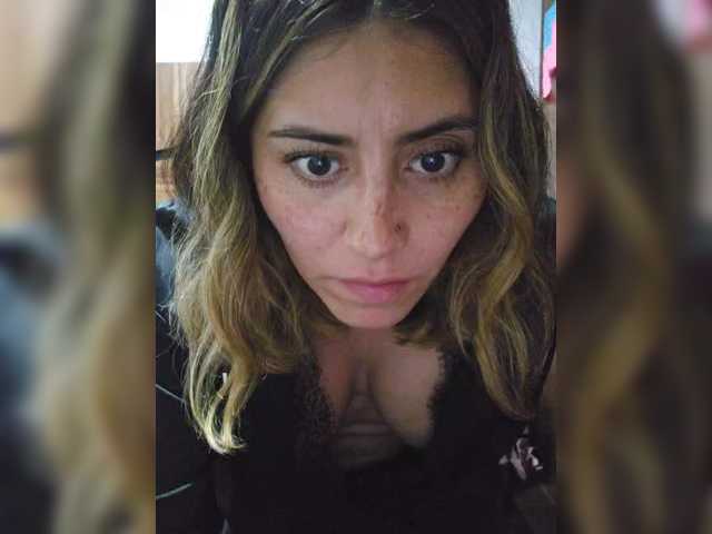 Εκπομπές οθόνης DaNna5