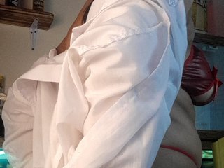 Ερωτική συνομιλία μέσω βίντεο Dannapez