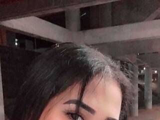 Ερωτική συνομιλία μέσω βίντεο dannasmith-1