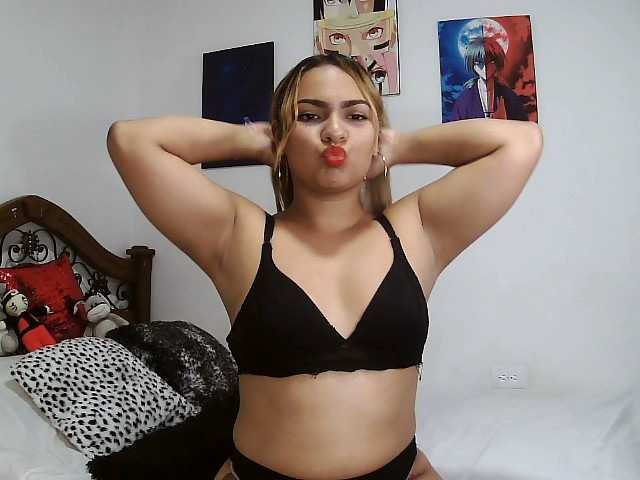 Φωτογραφίες DannaStyles Show tits #Bigass #young #latina #ass #cum #squirt #Curvy #Ass #New