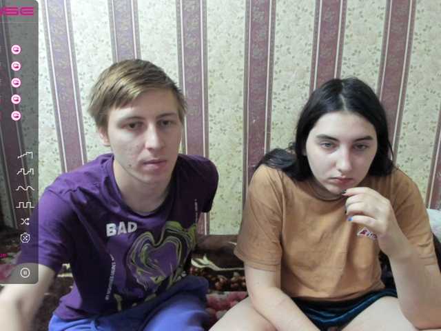 Εκπομπές οθόνης Evily_Darien