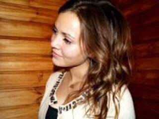 Ερωτική συνομιλία μέσω βίντεο darinaaa