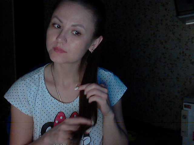 Εκπομπές οθόνης Darinadiamond