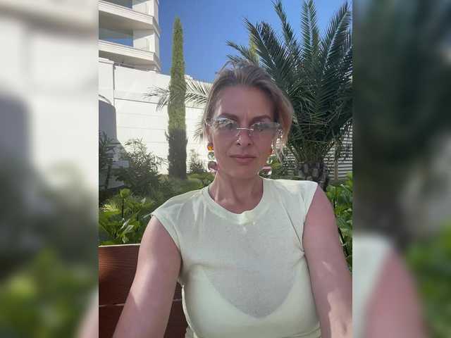 Εκπομπές οθόνης Darini69
