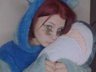 Ερωτική συνομιλία μέσω βίντεο aokigara