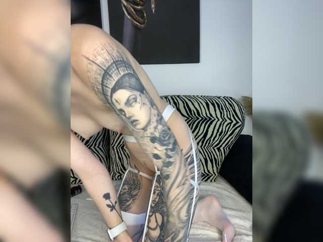 Φωτογραφίες Dark-Willow Hello ❤️ I'm Margarita, a lovely artist in tattoos ❤️ lovense works from 2 t to ❤️ ---my Favorite vibration 11-20-111tk ❤️ BEFORE 150tk PRIVAT ❤only FULL PRIVAT ❤️ here to make my dream come true ❤️ @remain ❤️