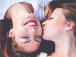 Ερωτική συνομιλία μέσω βίντεο DarkBluBlu