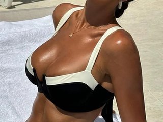 Ερωτική συνομιλία μέσω βίντεο darkcurvylady