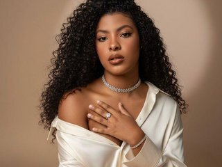 Ερωτική συνομιλία μέσω βίντεο Dayanacarson