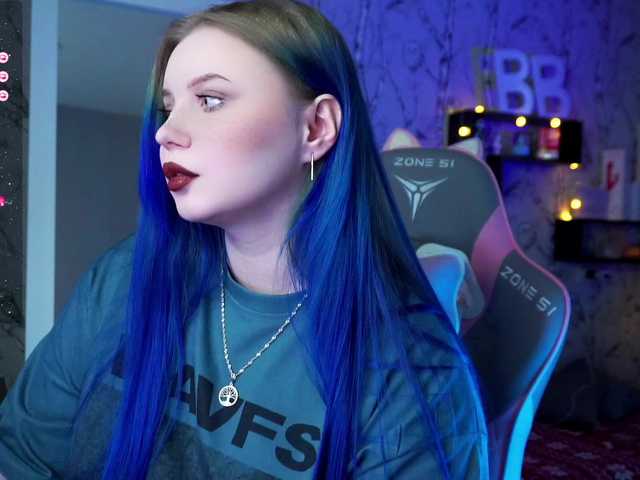 Εκπομπές οθόνης dead-moon