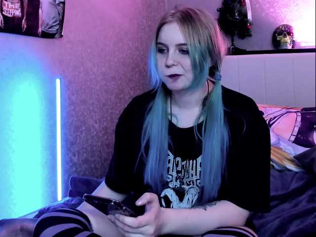 Εκπομπές οθόνης dead-moon