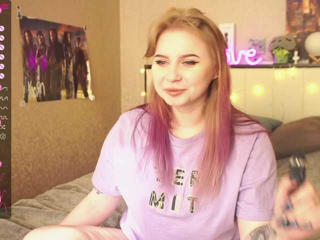 Εκπομπές οθόνης dead-moon