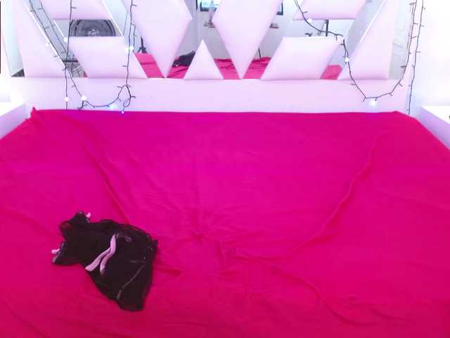 Εκπομπές οθόνης DeliriumRoxy