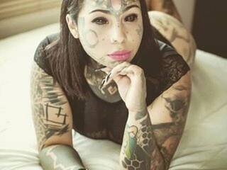 Ερωτική συνομιλία μέσω βίντεο Demon-Girl