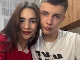 Ερωτική συνομιλία μέσω βίντεο DenisSofia