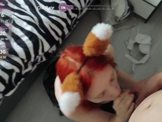 Ερωτική συνομιλία μέσω βίντεο LittleKittyy