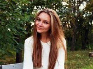 Ερωτική συνομιλία μέσω βίντεο desiria123