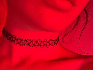Ερωτική συνομιλία μέσω βίντεο DevilishDoll