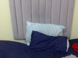 Ερωτική συνομιλία μέσω βίντεο Devine35