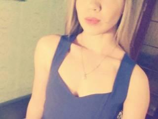 Ερωτική συνομιλία μέσω βίντεο devvaaaa