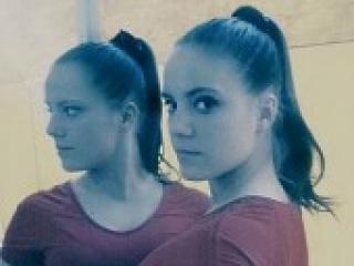 Ερωτική συνομιλία μέσω βίντεο deziree