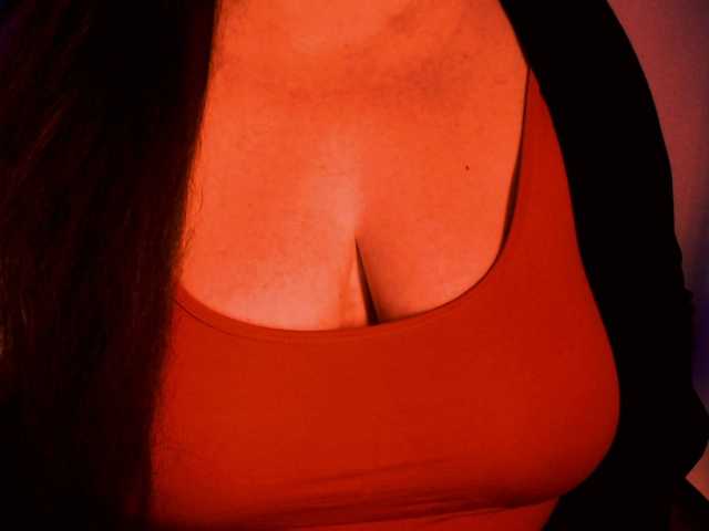 Εκπομπές οθόνης DianaSexxx