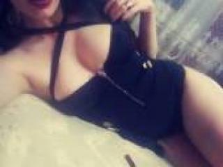Ερωτική συνομιλία μέσω βίντεο dianamalina