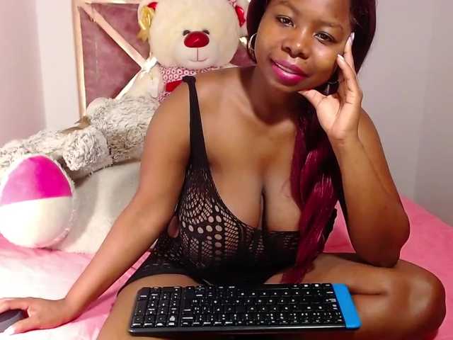 Εκπομπές οθόνης DianaRubi