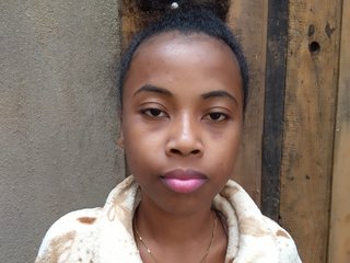 Ερωτική συνομιλία μέσω βίντεο Didianah