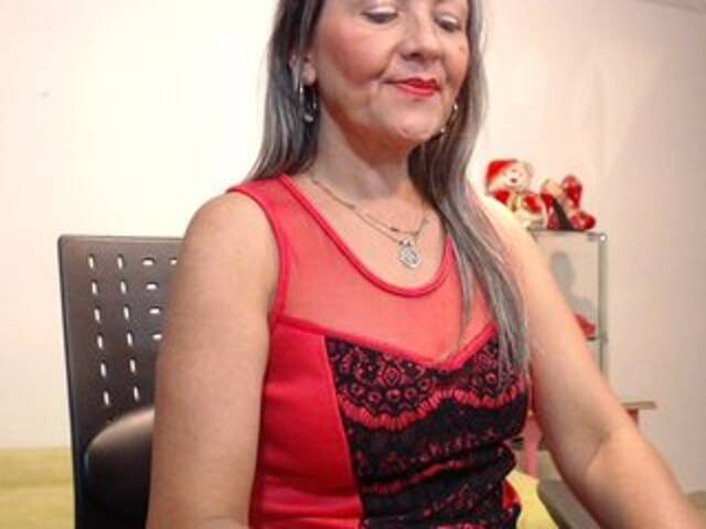 Εκπομπές οθόνης SquirtNstyGrl