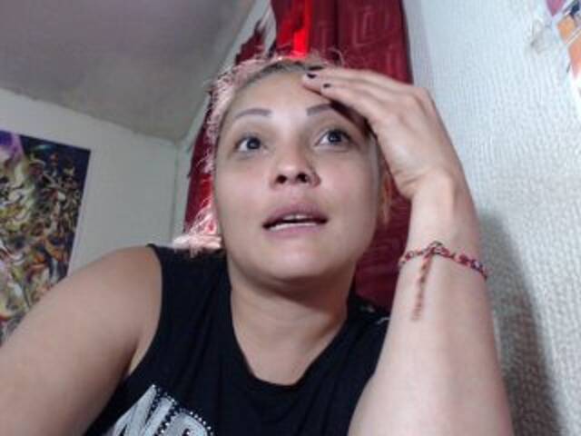 Εκπομπές οθόνης DirtySexAnal