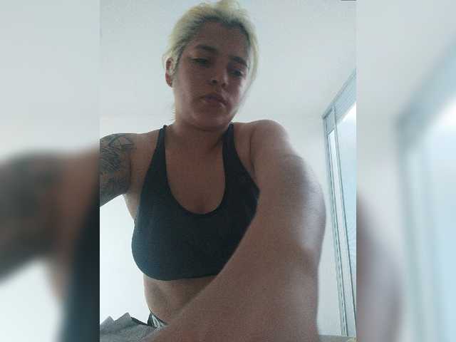 Εκπομπές οθόνης DirtyTeens18