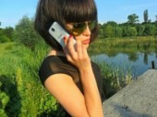 Ερωτική συνομιλία μέσω βίντεο djesika777