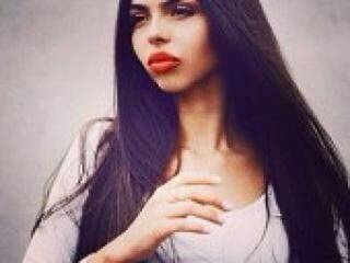 Ερωτική συνομιλία μέσω βίντεο djulliya