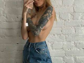 Ερωτική συνομιλία μέσω βίντεο PREKRVTI