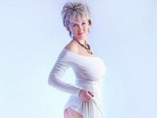 Ερωτική συνομιλία μέσω βίντεο dora17