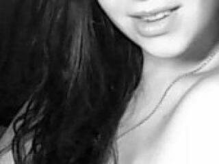 Ερωτική συνομιλία μέσω βίντεο dorotea