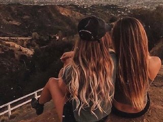 Ερωτική συνομιλία μέσω βίντεο Room69