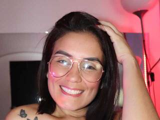 Ερωτική συνομιλία μέσω βίντεο duschasweetmo