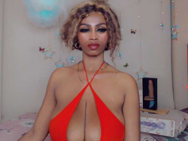 Φωτογραφίες EBONY-GODDESS naked me completely with the vibrations that wet my pussy ... hello my love I welcome you enjoy kiss #ebony #latina #smoke #pvt #bigboobs