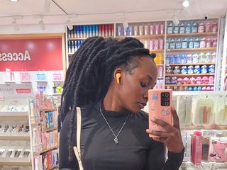 Ερωτική συνομιλία μέσω βίντεο Ebonycutelyn