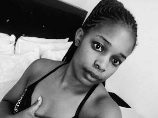 Ερωτική συνομιλία μέσω βίντεο ebonyliz