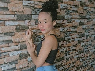 Ερωτική συνομιλία μέσω βίντεο EbonyPrincesss