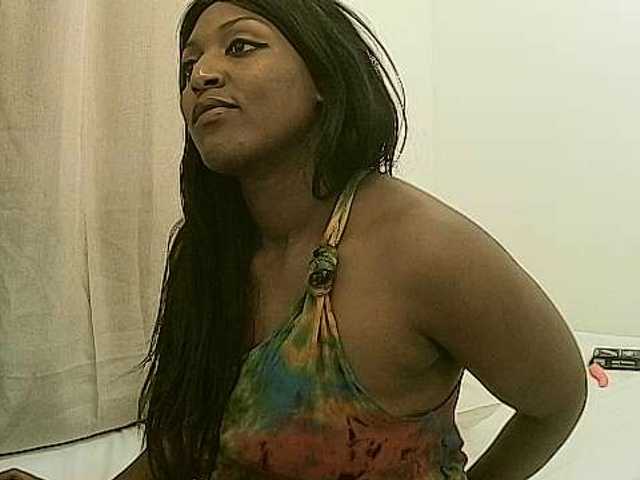 Φωτογραφίες EbonyStar3578 she is single ... make her your woman