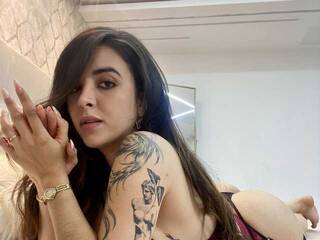 Ερωτική συνομιλία μέσω βίντεο EffyRoses