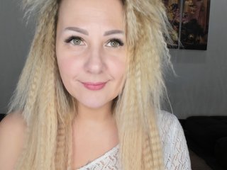 Ερωτική συνομιλία μέσω βίντεο EleanorDodson