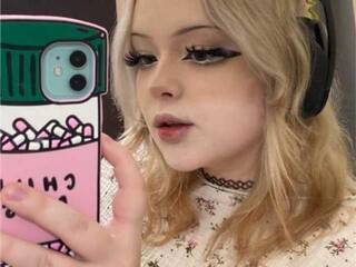 Ερωτική συνομιλία μέσω βίντεο SleepyHeadCat